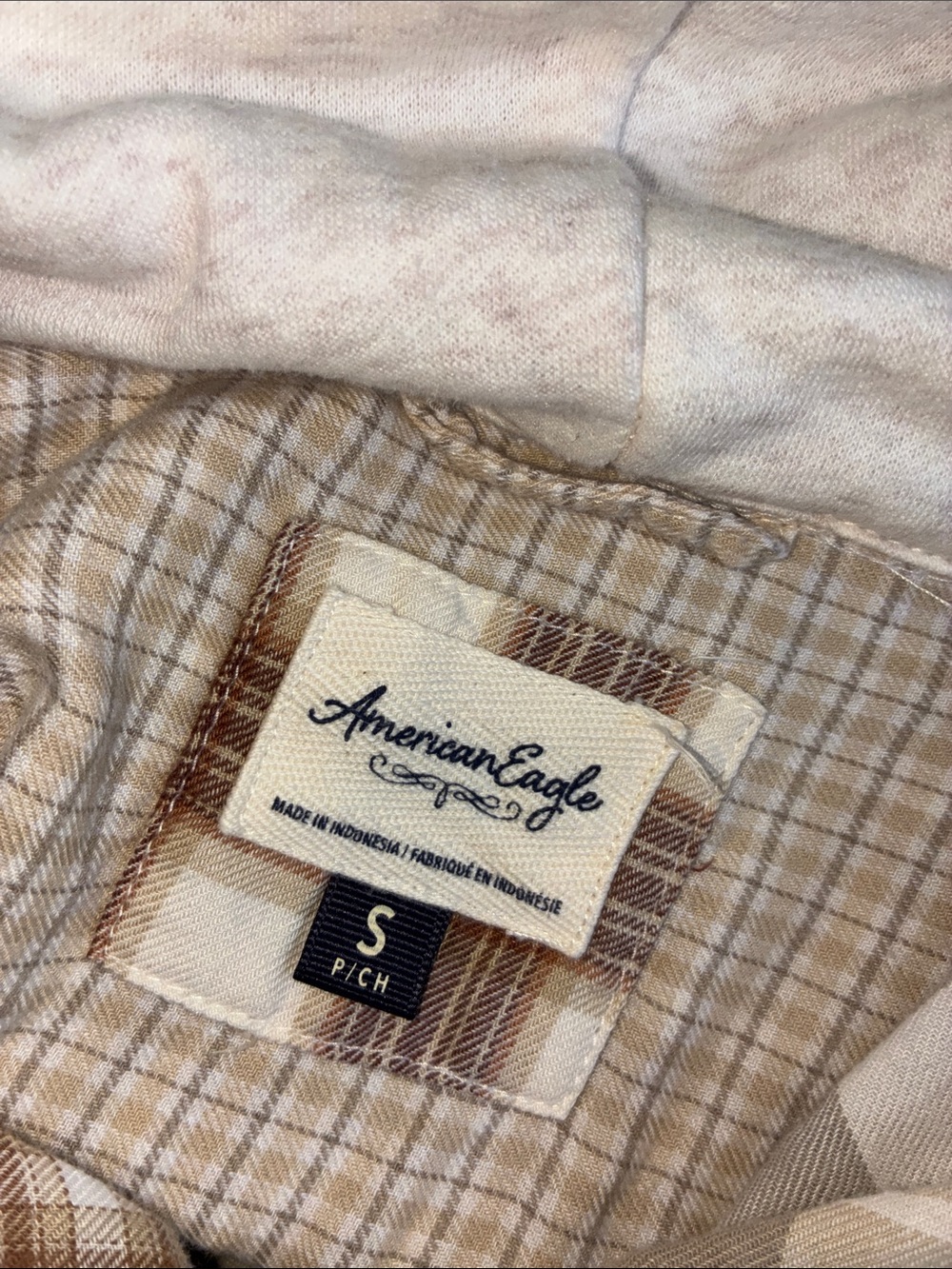 AE - Patchwork Plaid Hood Flannel - Picture 9 of 11